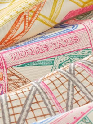 Hermès silk scarves for women | Hermès Carré | Hermès USA